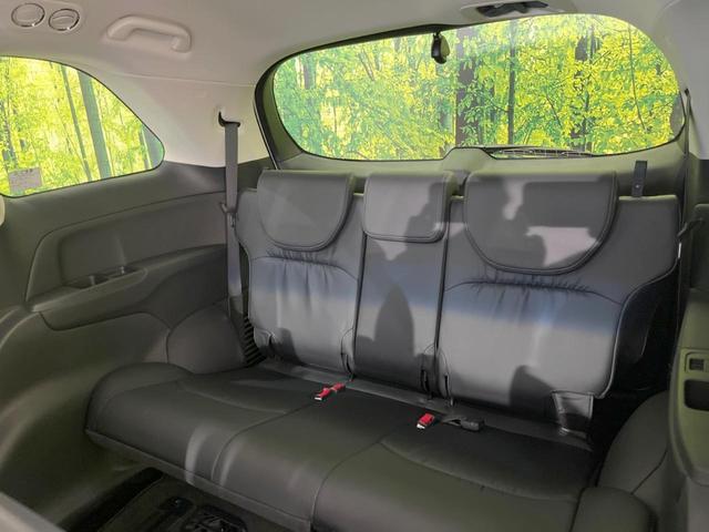 オデッセイハイブリッド ｅ：ＨＥＶアブソルート・ＥＸ　禁煙車　純正１０型ナビ　全周囲カメラ　黒革シート　両側電動スライドドア　ホンダセンシング　アダプティブクルーズ　ＥＴＣ２．０　ドラレコ　シートヒーター　電動リアゲート　ＬＥＤヘッドライト　１００Ｖ電源（60枚目）