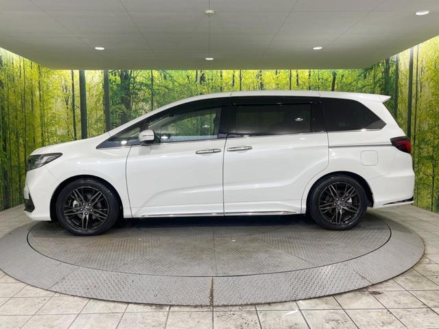 オデッセイハイブリッド ｅ：ＨＥＶアブソルート・ＥＸ　禁煙車　純正１０型ナビ　全周囲カメラ　黒革シート　両側電動スライドドア　ホンダセンシング　アダプティブクルーズ　ＥＴＣ２．０　ドラレコ　シートヒーター　電動リアゲート　ＬＥＤヘッドライト　１００Ｖ電源（63枚目）