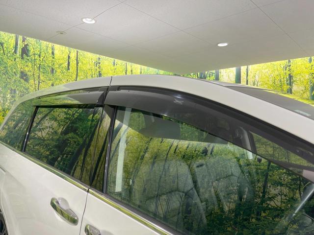 オデッセイハイブリッド ｅ：ＨＥＶアブソルート・ＥＸ　禁煙車　純正１０型ナビ　全周囲カメラ　黒革シート　両側電動スライドドア　ホンダセンシング　アダプティブクルーズ　ＥＴＣ２．０　ドラレコ　シートヒーター　電動リアゲート　ＬＥＤヘッドライト　１００Ｖ電源（67枚目）