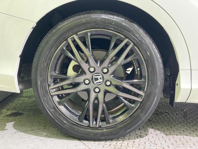 オデッセイハイブリッド ｅ：ＨＥＶアブソルート・ＥＸ　禁煙車　純正１０型ナビ　全周囲カメラ　黒革シート　両側電動スライドドア　ホンダセンシング　アダプティブクルーズ　ＥＴＣ２．０　ドラレコ　シートヒーター　電動リアゲート　ＬＥＤヘッドライト　１００Ｖ電源（69枚目）