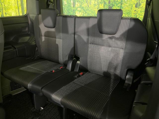 ヴォクシー ＺＳ　煌ＩＩ　禁煙車　純正９型ナビ　後席モニター　両側電動スライドドア　セーフティセンス　バックカメラ　ＥＴＣ　Ｂｌｕｅｔｏｏｔｈ　フルセグ　ＬＥＤヘッド／フロントフォグ　リアオートエアコン　クルーズコントロール（48枚目）