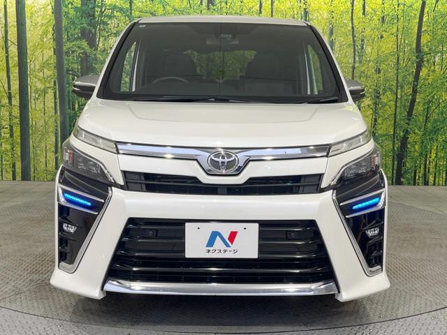 ヴォクシー ＺＳ　煌ＩＩ　禁煙車　純正９型ナビ　後席モニター　両側電動スライドドア　セーフティセンス　バックカメラ　ＥＴＣ　Ｂｌｕｅｔｏｏｔｈ　フルセグ　ＬＥＤヘッド／フロントフォグ　リアオートエアコン　クルーズコントロール（52枚目）