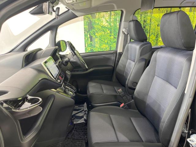 ヴォクシー ＺＳ　煌ＩＩ　純正１０型ナビ　両側電動スライドドア　禁煙車　セーフティセンス　ウッドコンビハンドル　ＬＥＤヘッドランプ　ＬＥＤフォグランプ　１７インチアルミ　スマートキー　プッシュスタート　オートライト（45枚目）