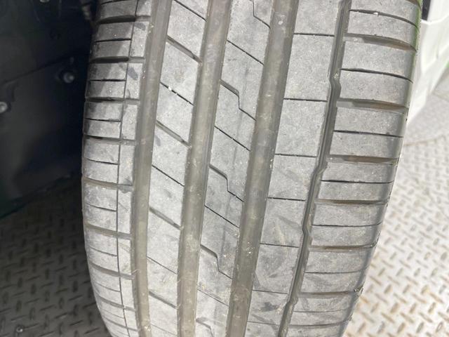 ハリアー Ｇ　モデリスタフルエアロ　モデリスタ２０インチアルミ　ローダウン　禁煙車　１２．３型ＤＡ　デジタルインナーミラー　ＢＳＭ　ハーフレザーシート　パワーバックドア　ＬＥＤヘッドランプ　パワーシート（64枚目）