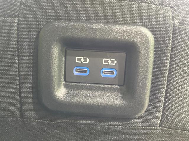 シエンタ Ｘ　禁煙車　８型ディスプレイオーディオ　全周囲カメラ　電動スライドドア　セーフティセンス　ブラインドスポットモニター　レーダークルーズ　ＬＥＤヘッドランプ　オートライト　キーレス　充電用ＵＳＢ端子（36枚目）