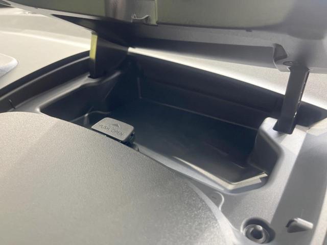 シエンタ Ｘ　禁煙車　８型ディスプレイオーディオ　全周囲カメラ　電動スライドドア　セーフティセンス　ブラインドスポットモニター　レーダークルーズ　ＬＥＤヘッドランプ　オートライト　キーレス　充電用ＵＳＢ端子（42枚目）