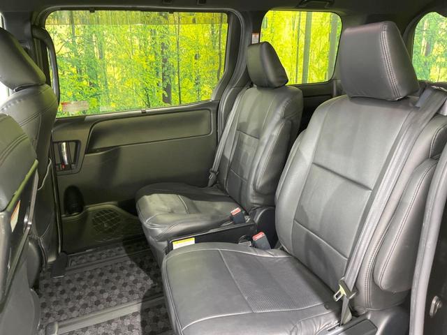 ヴォクシー ＺＳ　煌　禁煙車　メモリーナビ　フリップダウンモニター　両側電動スライドドア　柿本マフラー　革調シートカバー　ＬＥＤヘッドランプ　ＬＥＤフォグランプ　セーフティセンス　ダブルエアコン　スマートキー　オートライト（29枚目）