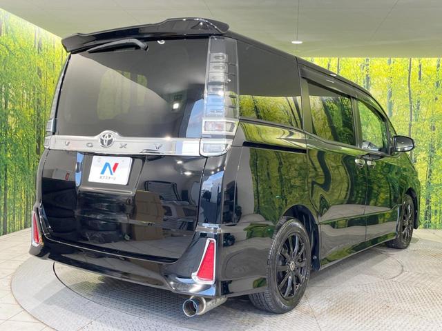 ヴォクシー ＺＳ　煌　禁煙車　メモリーナビ　フリップダウンモニター　両側電動スライドドア　柿本マフラー　革調シートカバー　ＬＥＤヘッドランプ　ＬＥＤフォグランプ　セーフティセンス　ダブルエアコン　スマートキー　オートライト（55枚目）