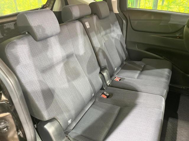 シエンタ ハイブリッドＧ　禁煙車　純正ＳＤナビ　両側電動スライドドア　セーフティセンス　ＬＥＤヘッドライト　バックカメラ　純正オプション１５インチＡＷ　オートエアコン　オートライト　ＥＴＣ　ドラレコ　スマートキー（9枚目）