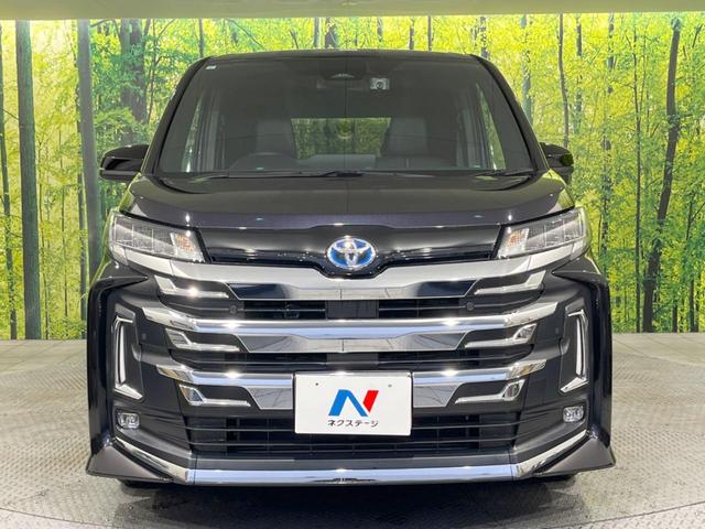 ノア ハイブリッドＳ－Ｚ　禁煙車　純正１０．５型ナビ付ＤＡ　快適利便パッケージ　ユニバーサルステップ　ＢＳＭ　両側電動スライドドア　セーフティセンス　レーダークルーズ　ＥＴＣ２．０　ドラレコ　ハーフレザーシート　電動リアゲート（15枚目）