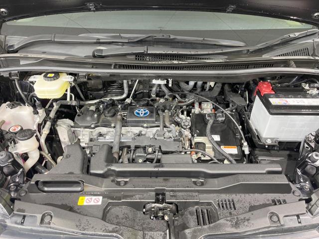ノア ハイブリッドＳ－Ｚ　禁煙車　純正１０．５型ナビ付ＤＡ　快適利便パッケージ　ユニバーサルステップ　ＢＳＭ　両側電動スライドドア　セーフティセンス　レーダークルーズ　ＥＴＣ２．０　ドラレコ　ハーフレザーシート　電動リアゲート（18枚目）