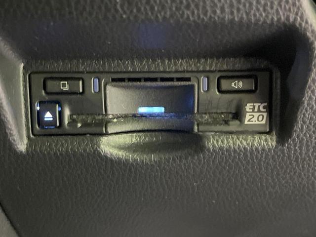 ノア ハイブリッドＳ－Ｚ　禁煙車　純正１０．５型ナビ付ＤＡ　快適利便パッケージ　ユニバーサルステップ　ＢＳＭ　両側電動スライドドア　セーフティセンス　レーダークルーズ　ＥＴＣ２．０　ドラレコ　ハーフレザーシート　電動リアゲート（24枚目）