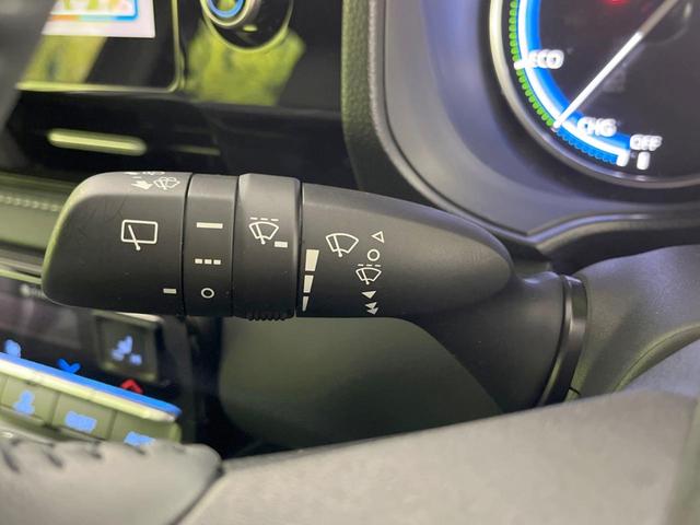 ノア ハイブリッドＳ－Ｚ　禁煙車　純正１０．５型ナビ付ＤＡ　快適利便パッケージ　ユニバーサルステップ　ＢＳＭ　両側電動スライドドア　セーフティセンス　レーダークルーズ　ＥＴＣ２．０　ドラレコ　ハーフレザーシート　電動リアゲート（33枚目）