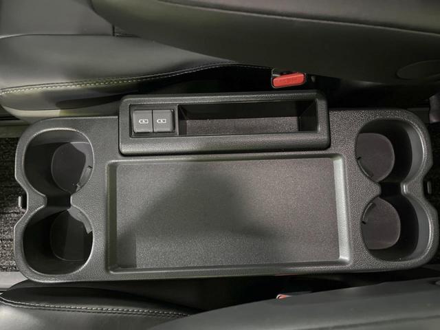 ノア ハイブリッドＳ－Ｚ　禁煙車　純正１０．５型ナビ付ＤＡ　快適利便パッケージ　ユニバーサルステップ　ＢＳＭ　両側電動スライドドア　セーフティセンス　レーダークルーズ　ＥＴＣ２．０　ドラレコ　ハーフレザーシート　電動リアゲート（48枚目）