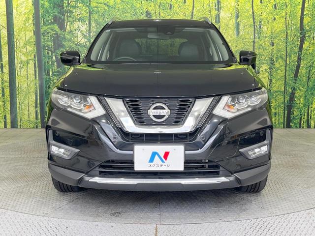 エクストレイル ２０Ｘ　サンルーフ　ルーフレール　純正ＳＤナビ　禁煙車　防水シート　純正１８インチアルミ　ＬＥＤヘッドランプ　フォグランプ　革巻ステアリング　スマートキー　パワーバックドア　左右独立温度調整オートエアコン（14枚目）