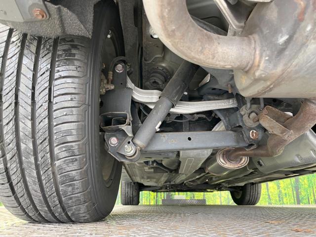 エクストレイル ２０Ｘ　サンルーフ　ルーフレール　純正ＳＤナビ　禁煙車　防水シート　純正１８インチアルミ　ＬＥＤヘッドランプ　フォグランプ　革巻ステアリング　スマートキー　パワーバックドア　左右独立温度調整オートエアコン（21枚目）