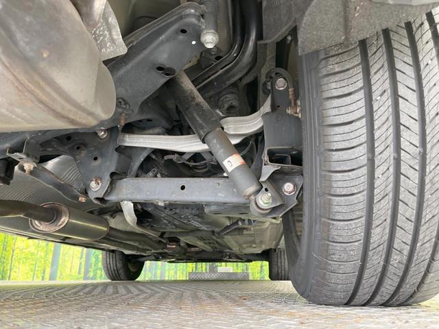 エクストレイル ２０Ｘ　サンルーフ　ルーフレール　純正ＳＤナビ　禁煙車　防水シート　純正１８インチアルミ　ＬＥＤヘッドランプ　フォグランプ　革巻ステアリング　スマートキー　パワーバックドア　左右独立温度調整オートエアコン（22枚目）