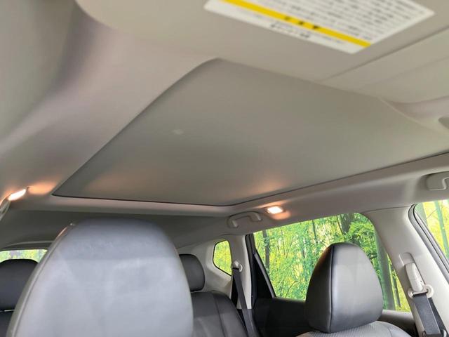 エクストレイル ２０Ｘ　サンルーフ　ルーフレール　純正ＳＤナビ　禁煙車　防水シート　純正１８インチアルミ　ＬＥＤヘッドランプ　フォグランプ　革巻ステアリング　スマートキー　パワーバックドア　左右独立温度調整オートエアコン（42枚目）