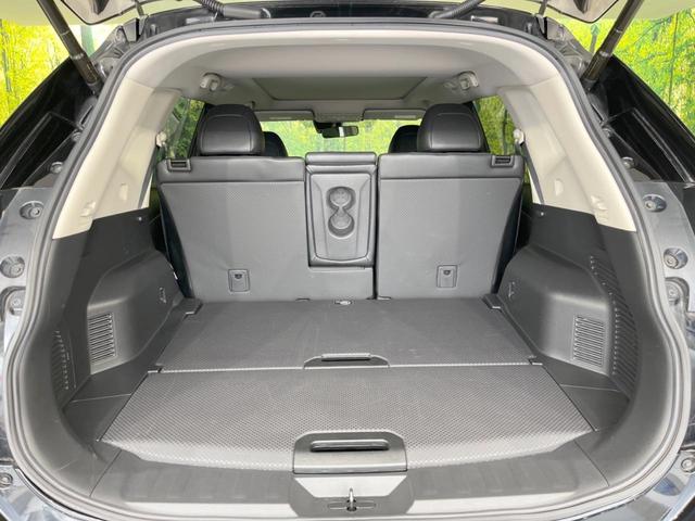 エクストレイル ２０Ｘ　サンルーフ　ルーフレール　純正ＳＤナビ　禁煙車　防水シート　純正１８インチアルミ　ＬＥＤヘッドランプ　フォグランプ　革巻ステアリング　スマートキー　パワーバックドア　左右独立温度調整オートエアコン（44枚目）
