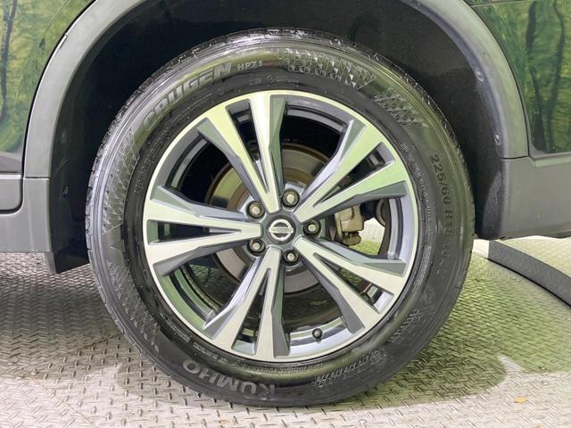 エクストレイル ２０Ｘ　サンルーフ　ルーフレール　純正ＳＤナビ　禁煙車　防水シート　純正１８インチアルミ　ＬＥＤヘッドランプ　フォグランプ　革巻ステアリング　スマートキー　パワーバックドア　左右独立温度調整オートエアコン（54枚目）
