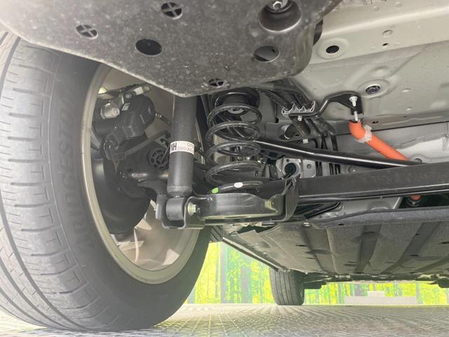 ヴェゼル ｅ：ＨＥＶ　Ｚ・ＰＬａＹパッケージ　パノラマルーフ　プレミアムオーディオ　全周囲カメラ　９型ホンダコネクトディスプレイ　禁煙車　ワイヤレス充電　ＥＴＣ２．０　ツートーンルーフ　１８インチアルミ　ハンズフリーパワーバックドア　コンビシート（21枚目）