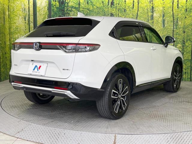ヴェゼル ｅ：ＨＥＶ　Ｚ　純正エアロ　９型メーカーナビ　バックカメラ　ホンダセンシング　レーダークルーズ　ＢＳＭ　禁煙車　電動リアゲート　ハーフレザーシート　シートヒーター　ドラレコ　コーナーセンサー　ＬＥＤヘッド／フォグ（17枚目）