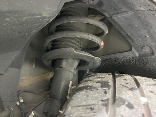 セレナ ハイウェイスターＶ　禁煙車　純正１０型ナビ　全周囲カメラ　プロパイロット　両側電動スライドドア　衝突軽減システム　ＥＴＣ　フルセグ　ドラレコ　デジタルインナーミラー　ＬＥＤヘッド　リアオートエアコン　純正１６インチＡＷ（20枚目）