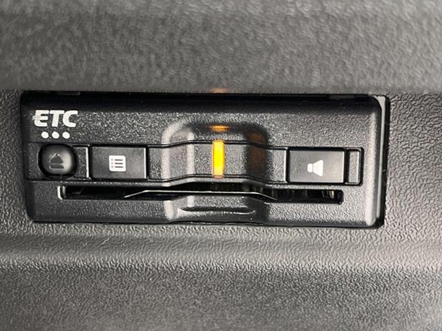 ジムニーシエラ ＪＣ　禁煙車　純正ナビ　バックカメラ　セーフティサポート　クルーズコントロール　ＥＴＣ　Ｂｌｕｅｔｏｏｔｈ　フルセグ　ドラレコ　シートヒーター　ＬＥＤヘッドライト　革巻きステアリング　純正１５インチＡＷ（6枚目）