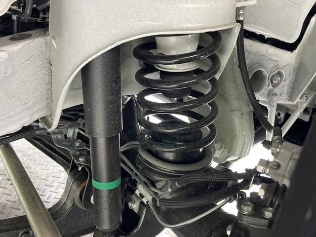 ジムニーシエラ ＪＣ　禁煙車　純正ナビ　バックカメラ　セーフティサポート　クルーズコントロール　ＥＴＣ　Ｂｌｕｅｔｏｏｔｈ　フルセグ　ドラレコ　シートヒーター　ＬＥＤヘッドライト　革巻きステアリング　純正１５インチＡＷ（20枚目）