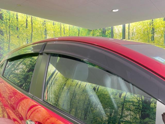 ヴェゼル ハイブリッドＲＳ・ホンダセンシング　禁煙車　純正８型ナビ　バックカメラ　ホンダセンシング　アダプティブクルーズ　ＥＴＣ　Ｂｌｕｅｔｏｏｔｈ　フルセグ　ドラレコ　ハーフレザーシート　シートヒーター　ＬＥＤヘッドライト　純正１８インチＡＷ（54枚目）