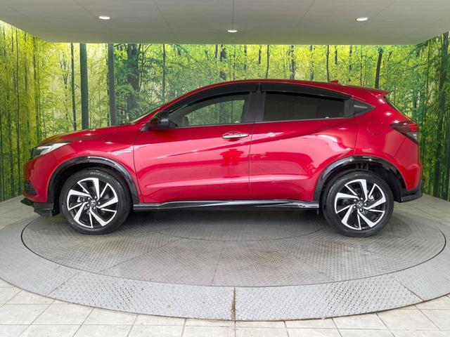 ヴェゼル ハイブリッドＲＳ・ホンダセンシング　禁煙車　純正８型ナビ　バックカメラ　ホンダセンシング　アダプティブクルーズ　ＥＴＣ　Ｂｌｕｅｔｏｏｔｈ　フルセグ　ドラレコ　ハーフレザーシート　シートヒーター　ＬＥＤヘッドライト　純正１８インチＡＷ（55枚目）