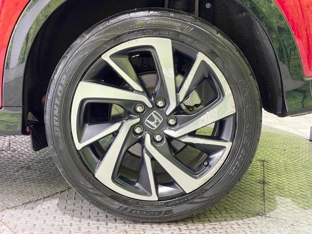 ヴェゼル ハイブリッドＲＳ・ホンダセンシング　禁煙車　純正８型ナビ　バックカメラ　ホンダセンシング　アダプティブクルーズ　ＥＴＣ　Ｂｌｕｅｔｏｏｔｈ　フルセグ　ドラレコ　ハーフレザーシート　シートヒーター　ＬＥＤヘッドライト　純正１８インチＡＷ（59枚目）