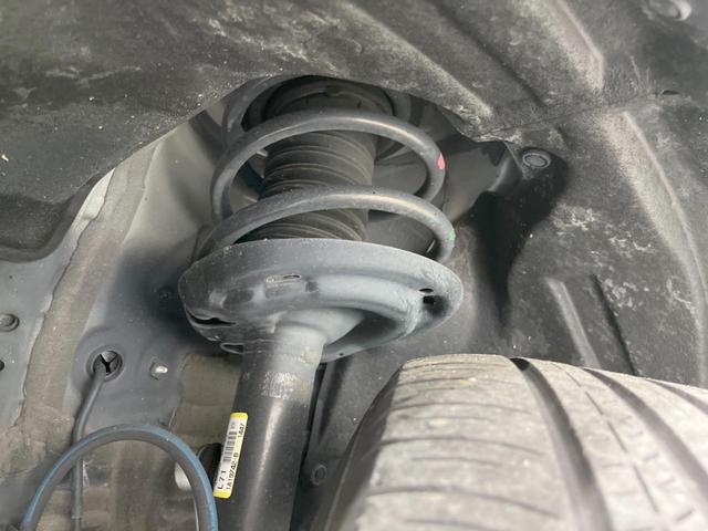 ＲＡＶ４ ハイブリッドＧ　サンルーフ　９型ナビ　バックカメラ　禁煙車　セーフティセンス　レーダークルーズ　電動リアゲート　運転席パワーシート　前席シートヒーター　ドラレコ　コーナーセンサー　ＬＥＤヘッドライト　ＥＴＣ（20枚目）