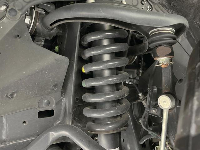 ランドクルーザープラド ＴＸ　Ｌパッケージ　マットブラックエディション　サンルーフ　純正９型ＤＡ　全周囲カメラ　禁煙車　セーフティセンス　レーダークルーズ　ベージュ革シート　前席シートエアコン　コーナーセンサー　スマートキー　ＬＥＤヘッド　ルーフレール（20枚目）