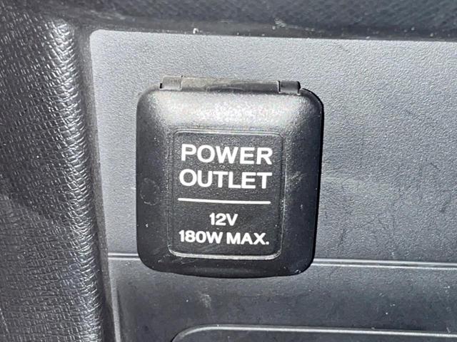 ステップワゴンスパーダ Z 後席モニター 両側電動スライドドア 純正9型ナビ バックカメラ 禁煙車 クルコン 前後ドラレコ スマートキー HIDヘッド ビルトインETC オートライト オートエアコン 純正16インチAW(39枚目)