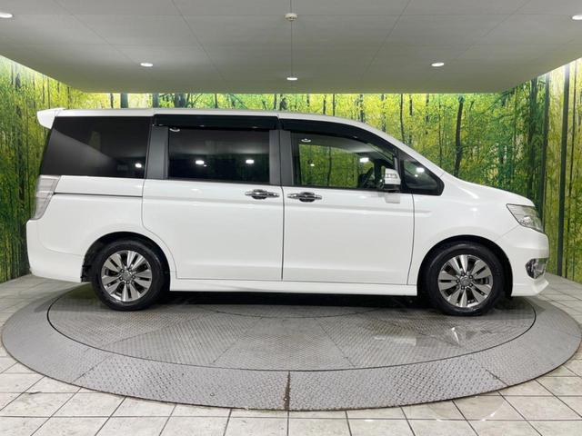 ステップワゴンスパーダ Z 後席モニター 両側電動スライドドア 純正9型ナビ バックカメラ 禁煙車 クルコン 前後ドラレコ スマートキー HIDヘッド ビルトインETC オートライト オートエアコン 純正16インチAW(49枚目)