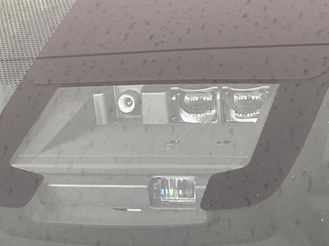 シエンタ ハイブリッド G セーフティーエディション 両側電動スライドドア 純正SDナビ 全周囲カメラ セーフティセンス 純正OP15インチAW LEDヘッド/フォグ 禁煙車 シートヒーター ドラレコ コーナーセンサー クルコン ステアリングヒーター(5枚目)