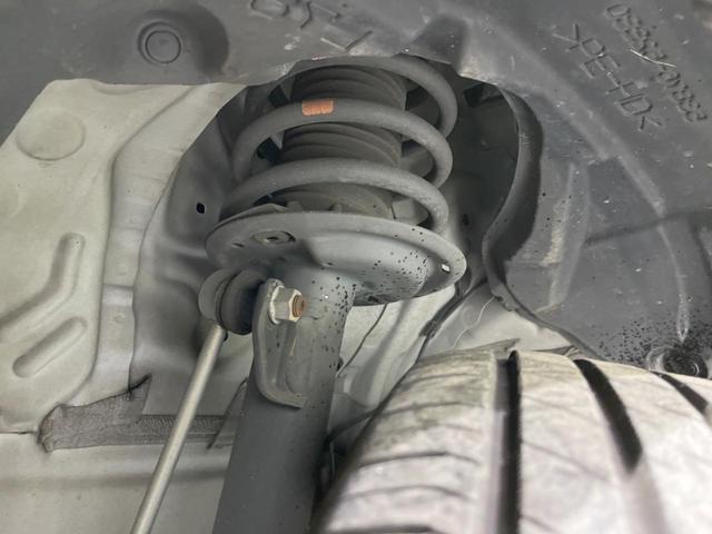 シエンタ ハイブリッド G セーフティーエディション 両側電動スライドドア 純正SDナビ 全周囲カメラ セーフティセンス 純正OP15インチAW LEDヘッド/フォグ 禁煙車 シートヒーター ドラレコ コーナーセンサー クルコン ステアリングヒーター(20枚目)