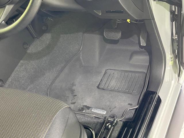 ジムニーシエラ JL ディスプレイオーディオ バックカメラ セーフティサポート 純正15インチAW 禁煙車 前後ドラレコ シートヒーター スマートキー ETC オートライト オートエアコン 撥水シート フォグライト(23枚目)