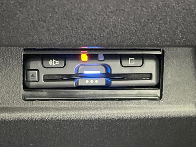 ジムニーシエラ JL ディスプレイオーディオ バックカメラ セーフティサポート 純正15インチAW 禁煙車 前後ドラレコ シートヒーター スマートキー ETC オートライト オートエアコン 撥水シート フォグライト(29枚目)