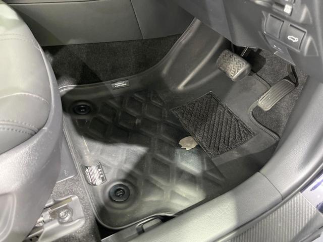 カローラクロス ハイブリッド Z モデリスタフルエアロ 純正9型ナビ付DA バックカメラ セーフティセンス レーダークルーズ 禁煙車 電動リアゲート ハーフレザーシート パワーシート シートヒーター 前後ドラレコ コーナーセンサー(25枚目)