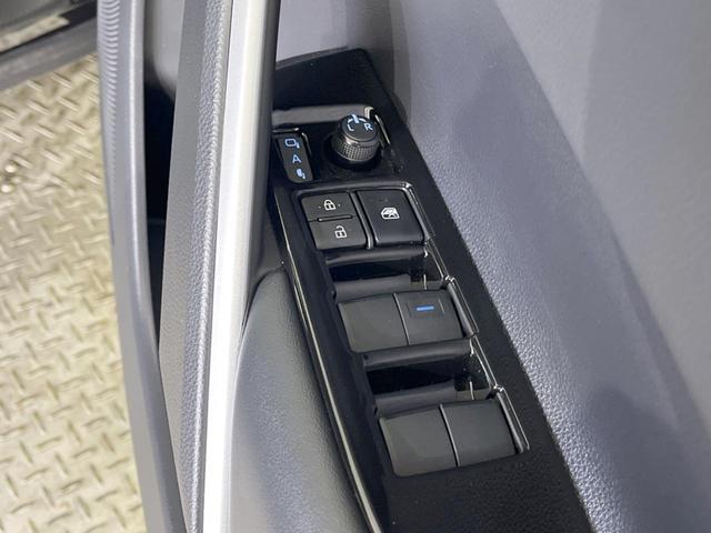 カローラクロス ハイブリッド Z モデリスタフルエアロ 純正9型ナビ付DA バックカメラ セーフティセンス レーダークルーズ 禁煙車 電動リアゲート ハーフレザーシート パワーシート シートヒーター 前後ドラレコ コーナーセンサー(31枚目)