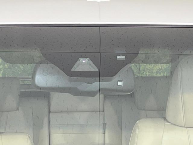 ハリアー プレミアム 純正9型SDナビ バックカメラ プリクラッシュセーフティ レーダークルーズ 禁煙車 電動リアゲート アイボリーハーフレザーシート パワーシート コーナーセンサー LEDヘッド/フォグ 18インチAW(5枚目)