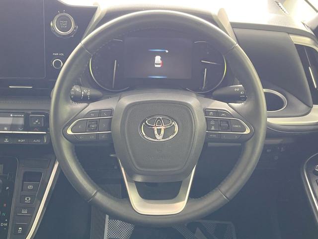 ヴォクシー S-Z 14型後席モニター 10.5型ナビ付DA 快適利便パッケージhigh 禁煙車 両側電動スライドドア バックカメラ セーフティセンス レーダークルーズ 電動リアゲート 前席中列シートヒーター ETC(12枚目)