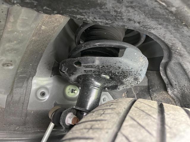 ヴォクシー S-Z 14型後席モニター 10.5型ナビ付DA 快適利便パッケージhigh 禁煙車 両側電動スライドドア バックカメラ セーフティセンス レーダークルーズ 電動リアゲート 前席中列シートヒーター ETC(20枚目)