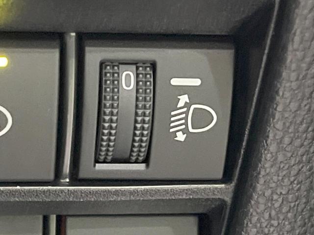 ヴォクシー S-Z 14型後席モニター 10.5型ナビ付DA 快適利便パッケージhigh 禁煙車 両側電動スライドドア バックカメラ セーフティセンス レーダークルーズ 電動リアゲート 前席中列シートヒーター ETC(49枚目)