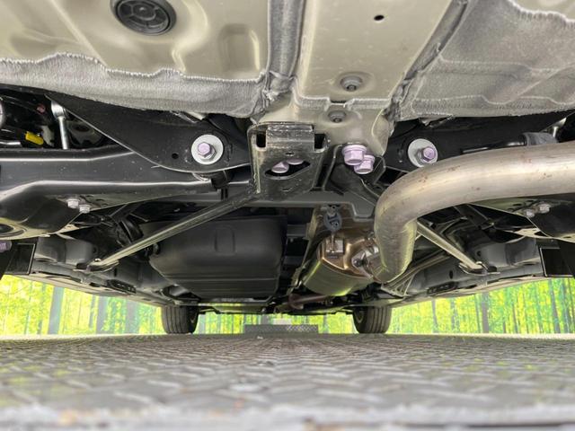 アルファード Ｚ　ムーンルーフ　後席モニター　１４型ナビ付ＤＡ　全周囲カメラ　ユニバーサルステップ　デジタルインナーミラー　前席中列シートベンチレーション　両側電動スライドドア　セーフティセンス　電動オットマン　禁煙車（19枚目）