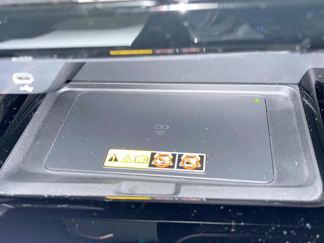 アルファード Ｚ　ムーンルーフ　後席モニター　１４型ナビ付ＤＡ　全周囲カメラ　ユニバーサルステップ　デジタルインナーミラー　前席中列シートベンチレーション　両側電動スライドドア　セーフティセンス　電動オットマン　禁煙車（36枚目）