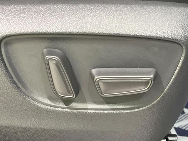 アルファード Ｚ　ムーンルーフ　後席モニター　１４型ナビ付ＤＡ　全周囲カメラ　ユニバーサルステップ　デジタルインナーミラー　前席中列シートベンチレーション　両側電動スライドドア　セーフティセンス　電動オットマン　禁煙車（61枚目）