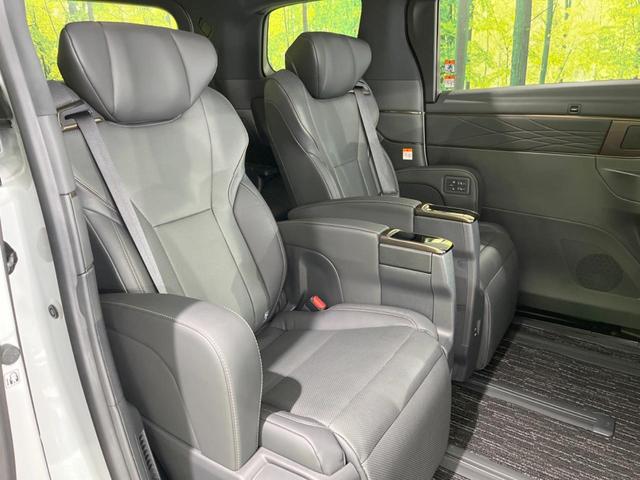 アルファード Ｚ　ムーンルーフ　後席モニター　１４型ナビ付ＤＡ　全周囲カメラ　ユニバーサルステップ　デジタルインナーミラー　前席中列シートベンチレーション　両側電動スライドドア　セーフティセンス　電動オットマン　禁煙車（68枚目）